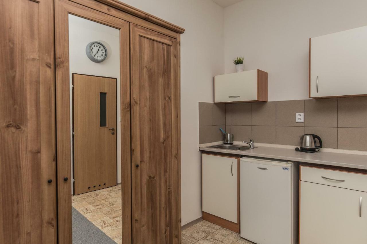 Apartmany Premyslova Градец-Кралове Экстерьер фото